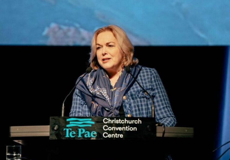 Collins to attend Munich Security Conference