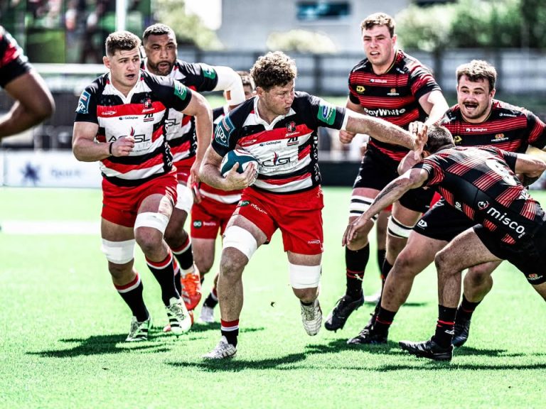 Steelers fall to Canterbury in extra time