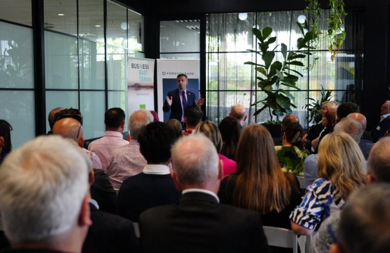 Seymour talks ‘value for money’ at Business East Tamaki event