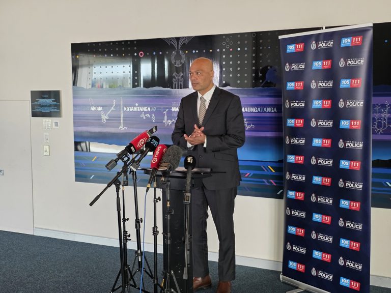‘Lives shattered’ – Police treat fatal East Auckland fire as double homicide