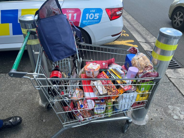 Waikato police recover stolen groceries