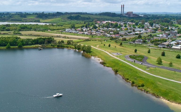 Health warning for Huntly lake