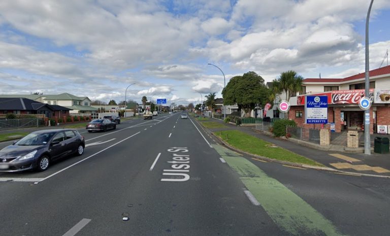 Police shoot man armed with shotgun in Hamilton