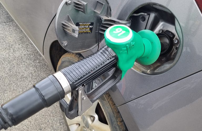 Diesel and jet fuel stocks tanking, petrol up slightly