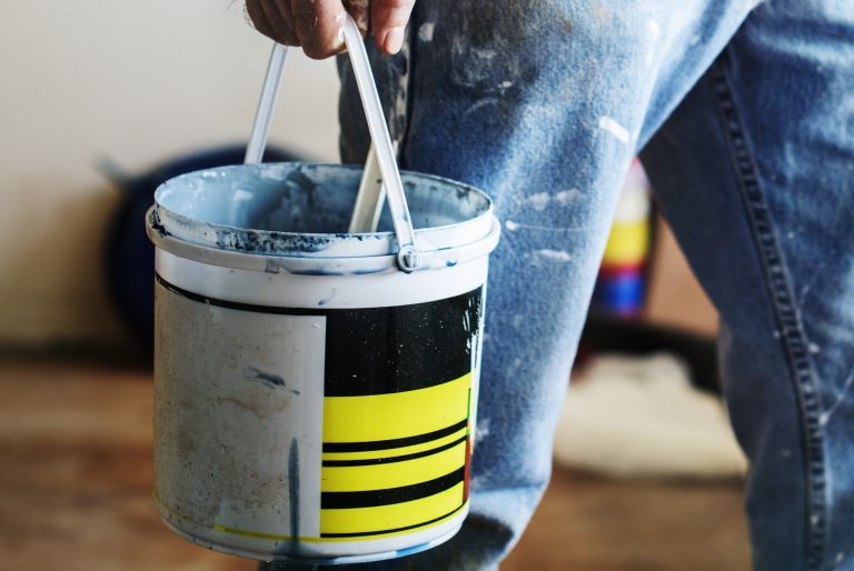 Paint scammers on a roll, police warn