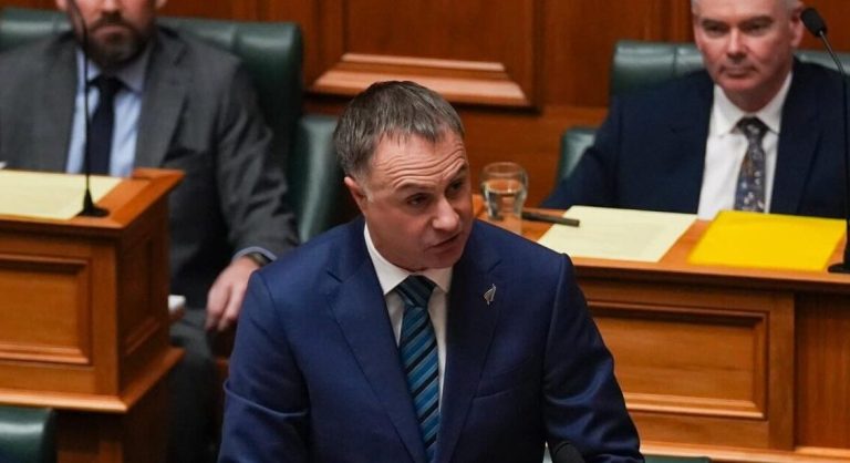 Council voting to be restricted to elected members